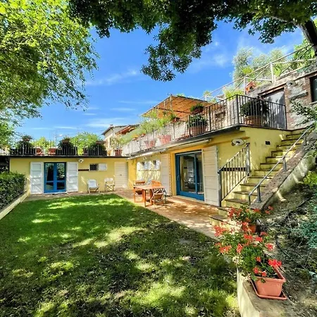 An Oasis Like No Other * Acquaiura